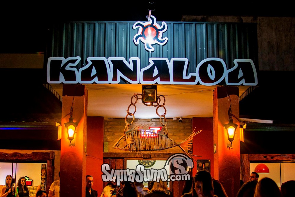 Kanaloa bar