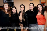 Mês das Mães