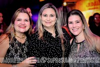 Mês das Mães